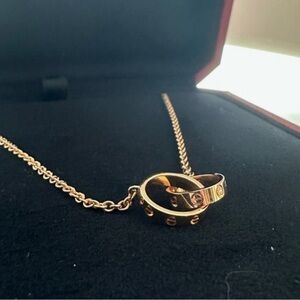 Gift-Ready: Rose Gold Necklace with Screw Motif & Interlocking Rings + BOX - NEW